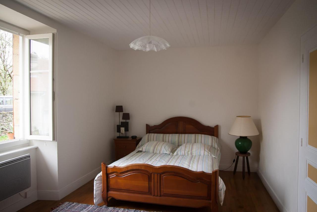 Ferienhaus Gite Des Croix Bancaud *